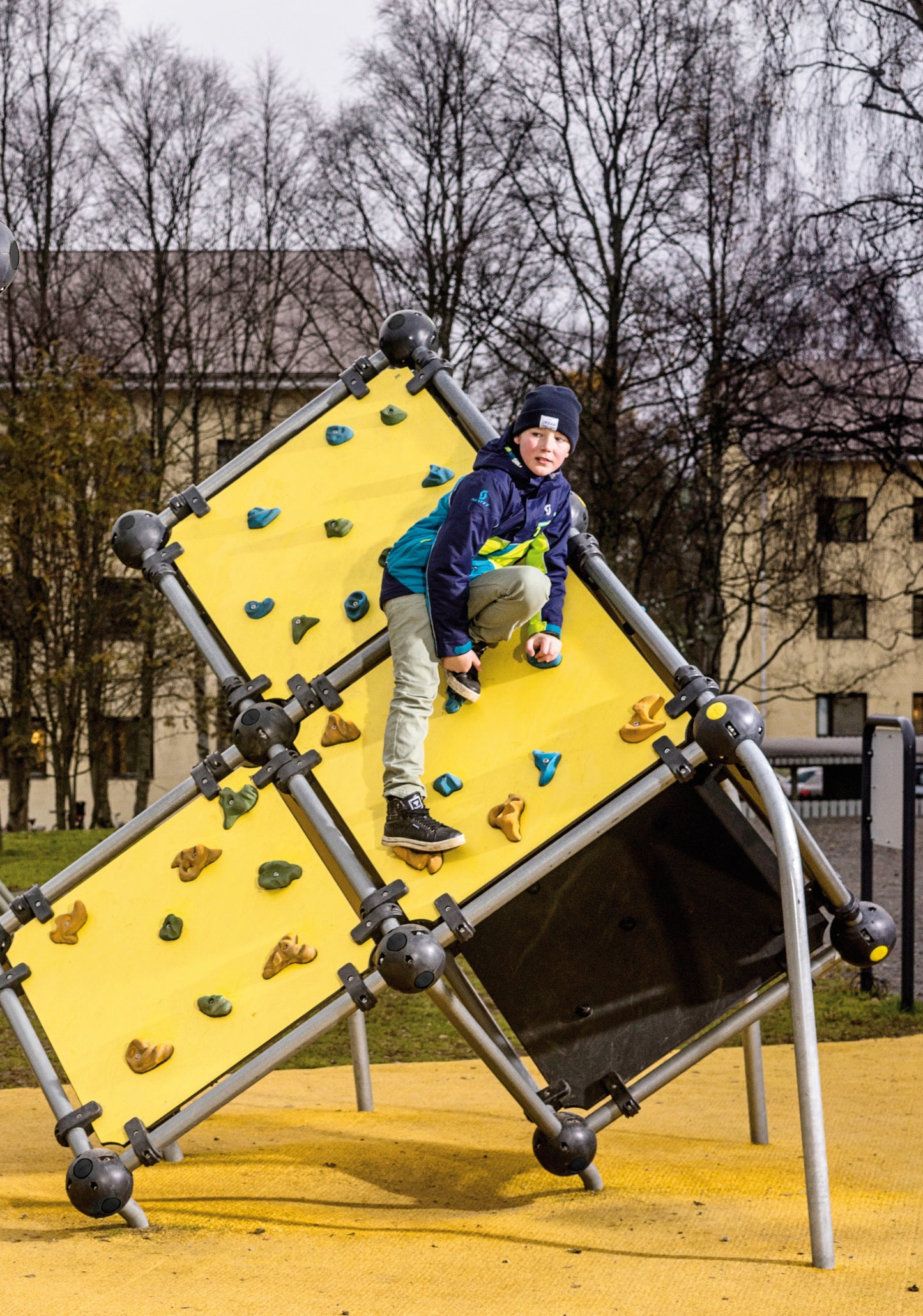 WALL BOULDERING CUBE L