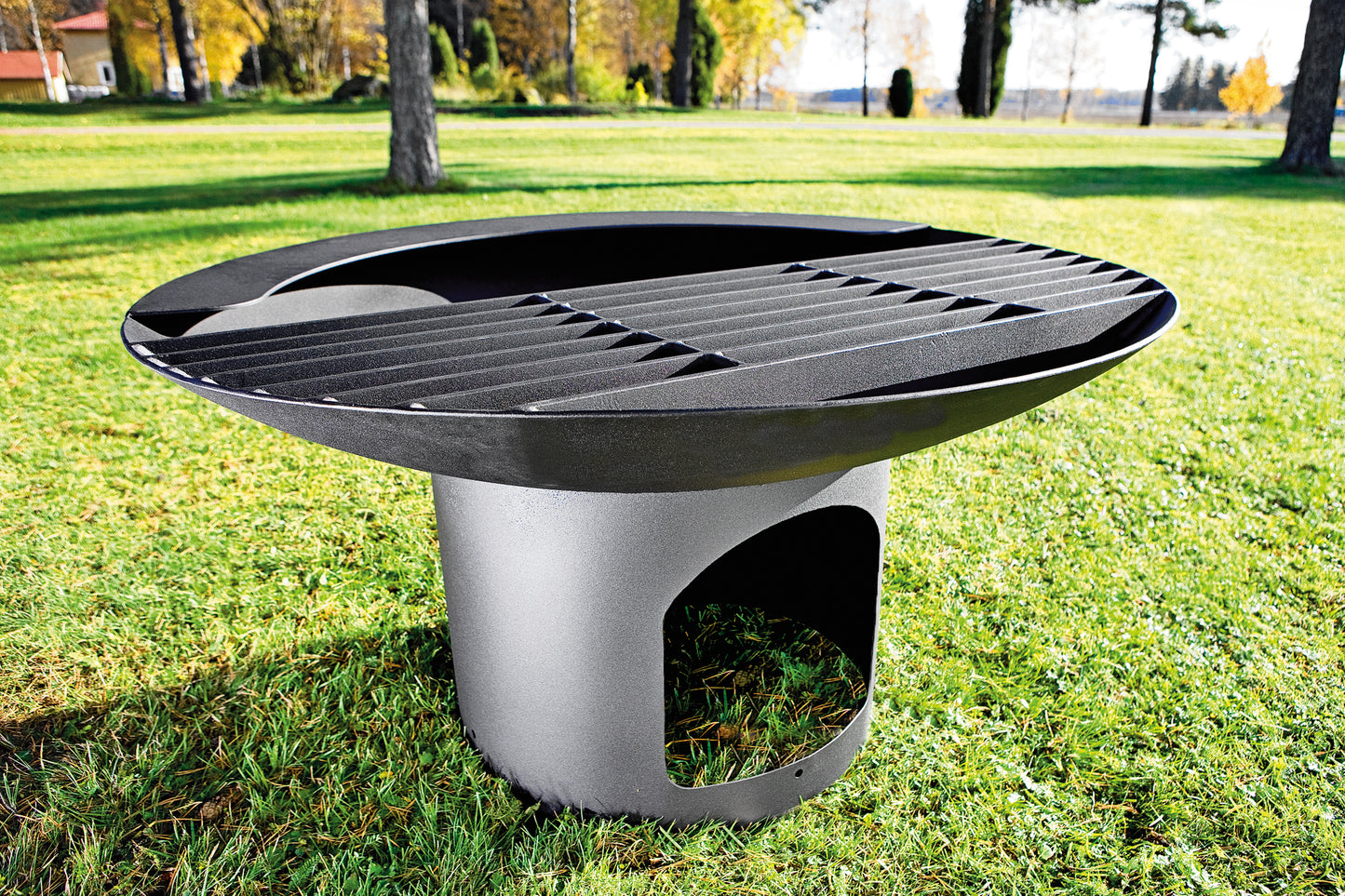 HILDE, GRILL