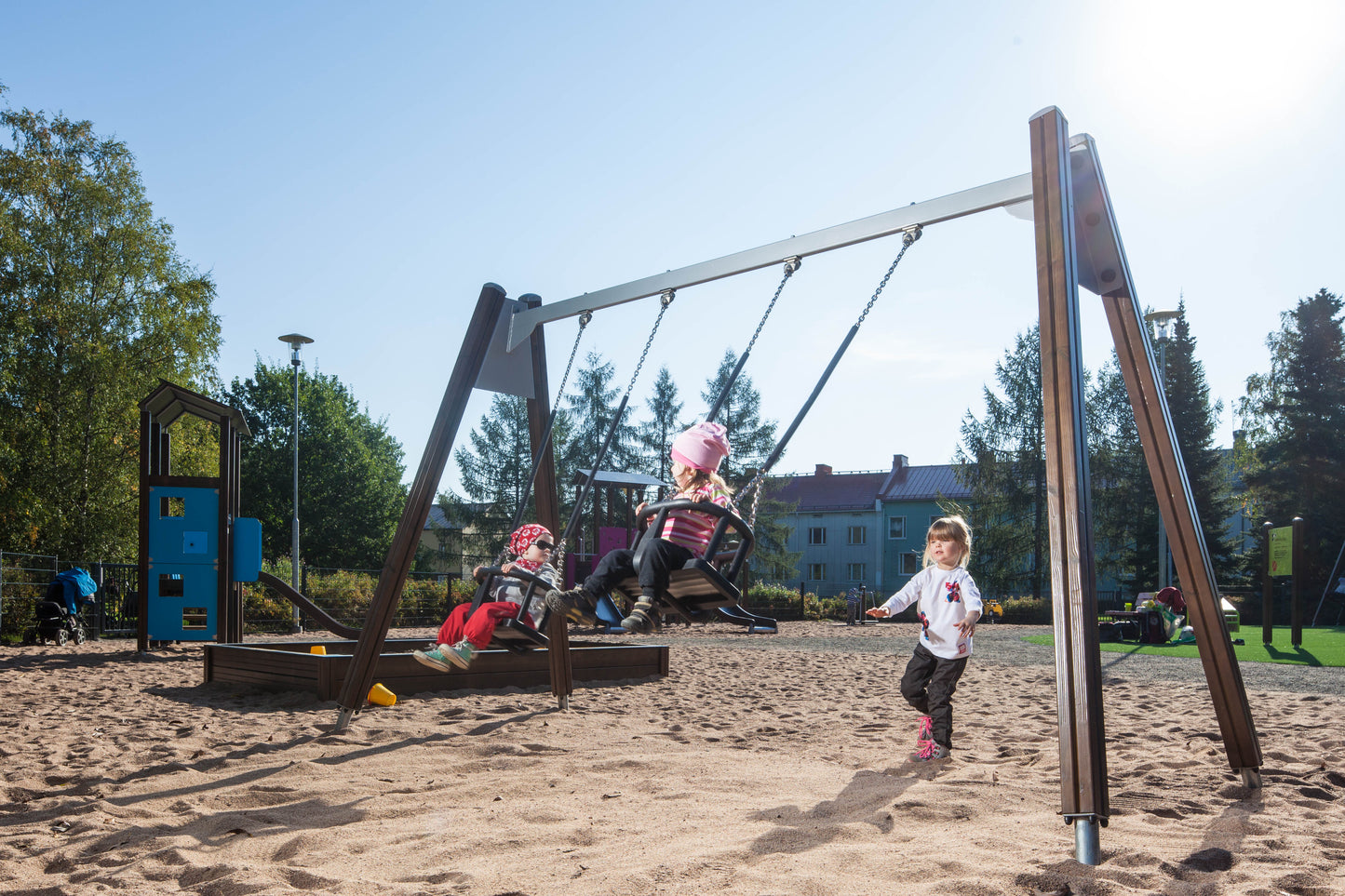 GUNGSTÄLLNING 2 PLATSER LÅG, MÖRKBRUN