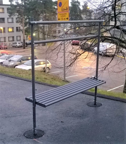 HOUSE PISKSTÄLLNING