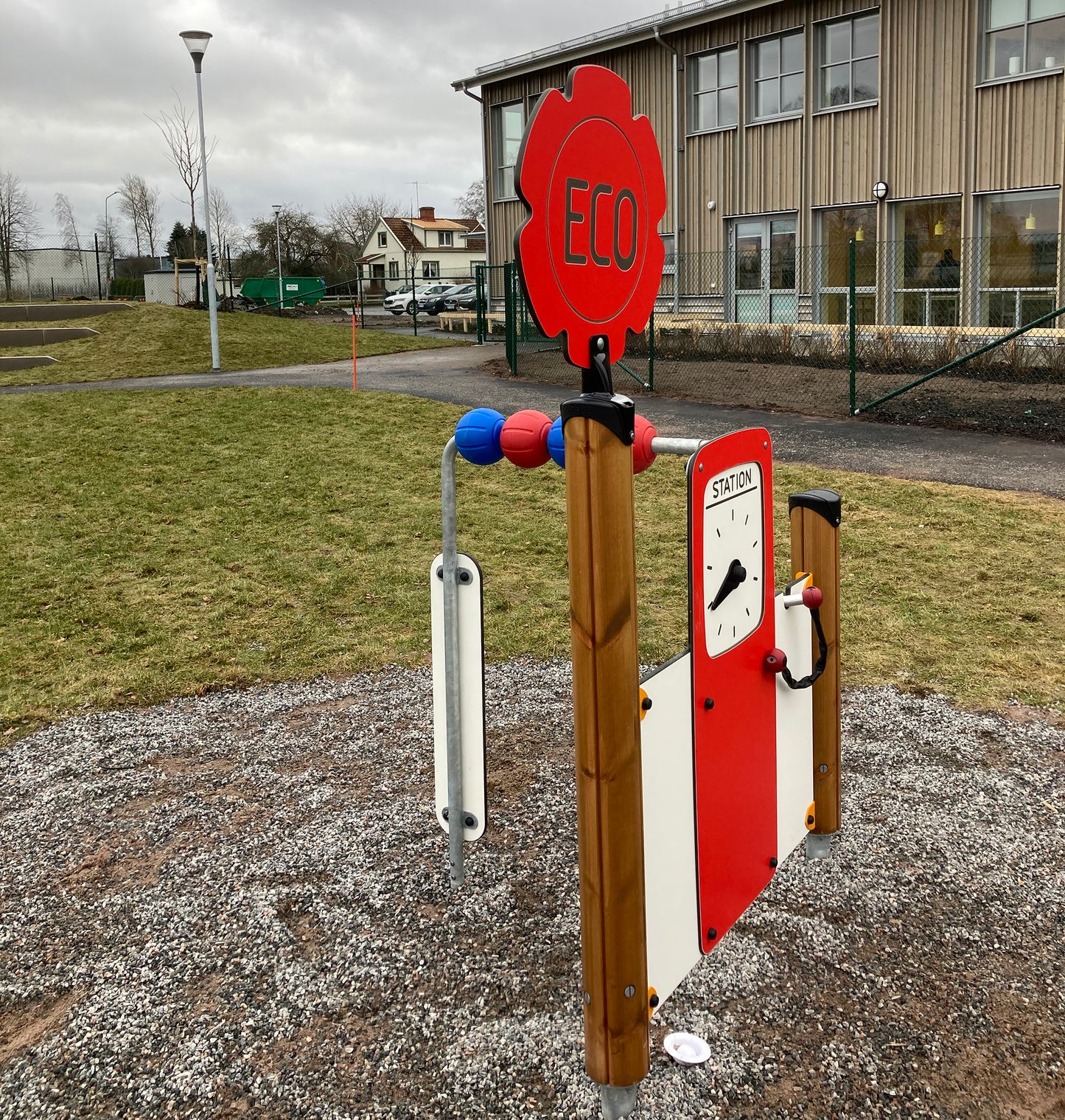 Lekpanel ECO Station