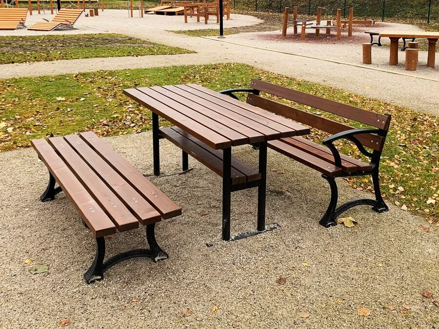 Image Bordeaux Parksoffa Armstöd 5.370,00 27 %
